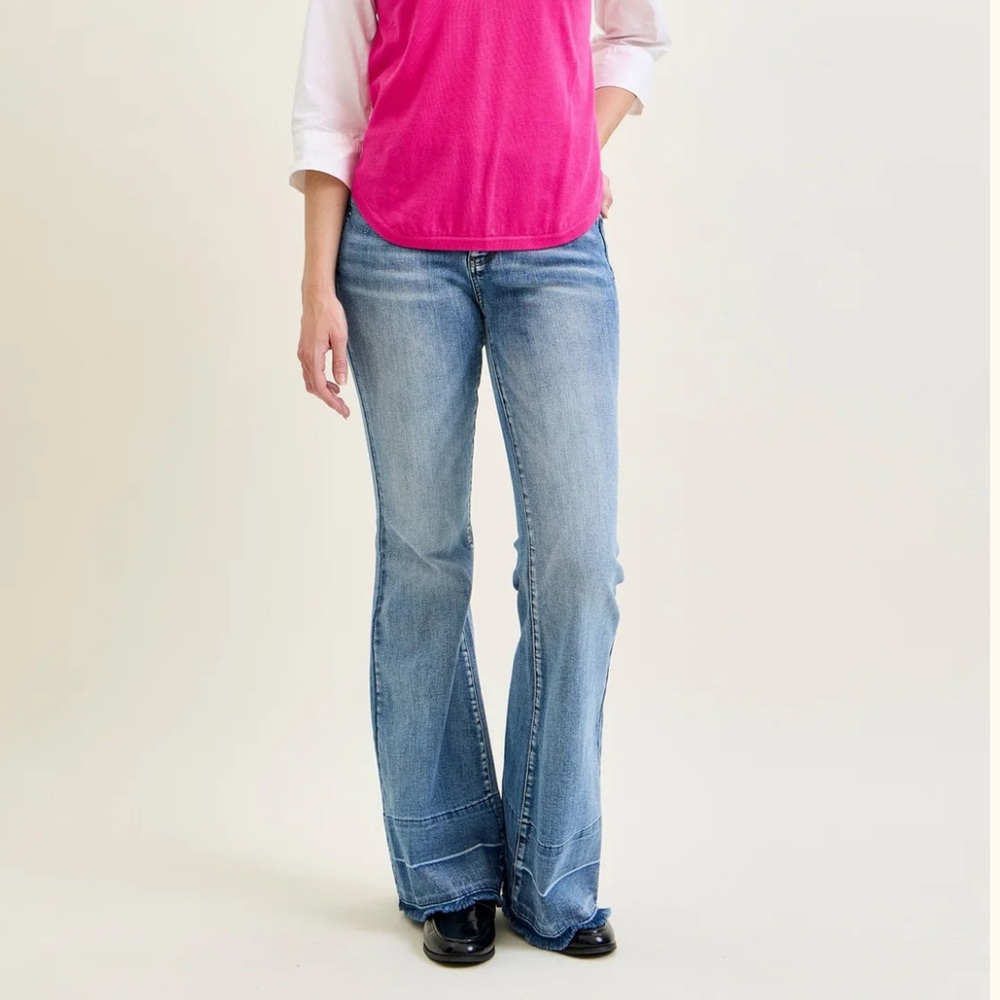 Judy Blue Giselle Tummy Control Flare Jeans High Rise Stretch Denim Size 26 - Picture 2 of 7